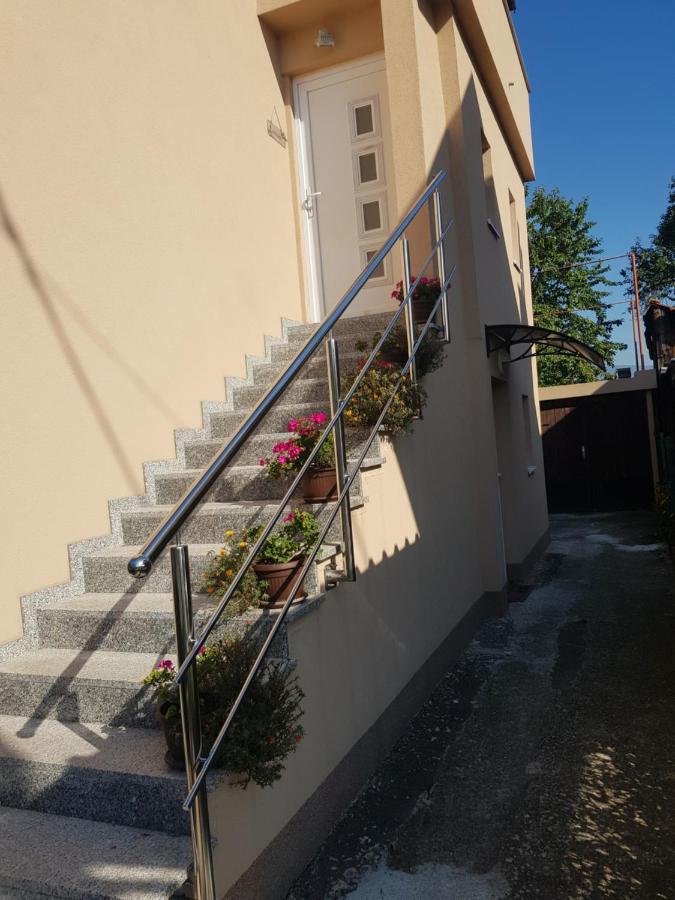 Tobislavac Zg Lägenhet Zagreb Exteriör bild